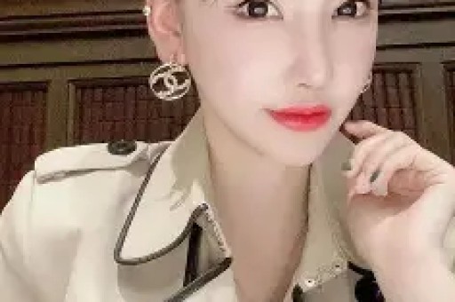 黄一鸣直播亲口承认就是图王思聪的钱！是直白坦诚还是流量剧本