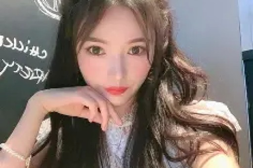 炸裂！女星被大佬做局签屈辱协议、被爆猛料的瓜